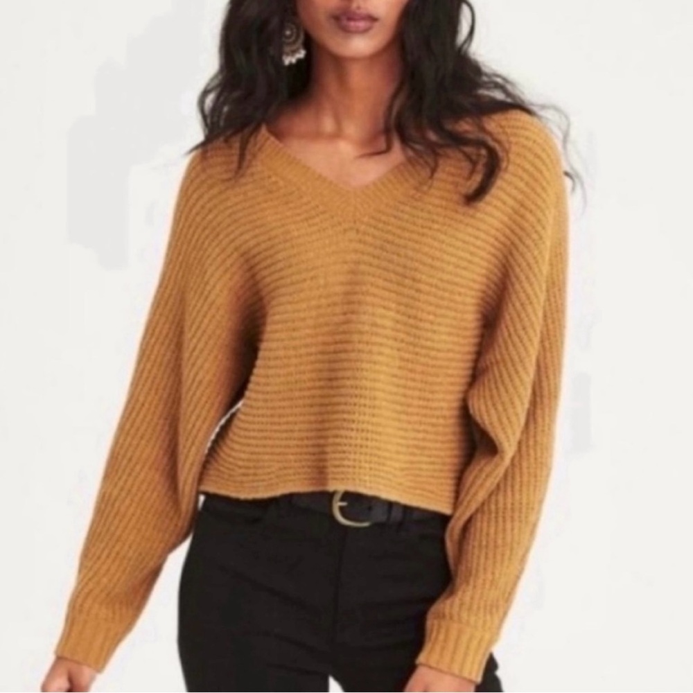 American Eagle mustard yellow v-neck cropped sweater